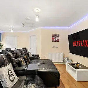 Lt Properties: Unique Bungalow-style In Luton Centre Luton (Bedfordshire)